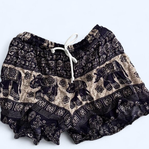Elephant Shorts - Picture 2 of 2